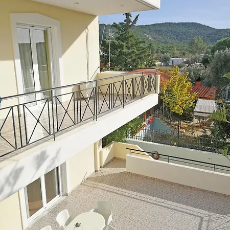 Arokaria House Feriehus Kanakia