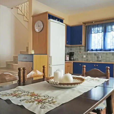 Arokaria House * Kanakia